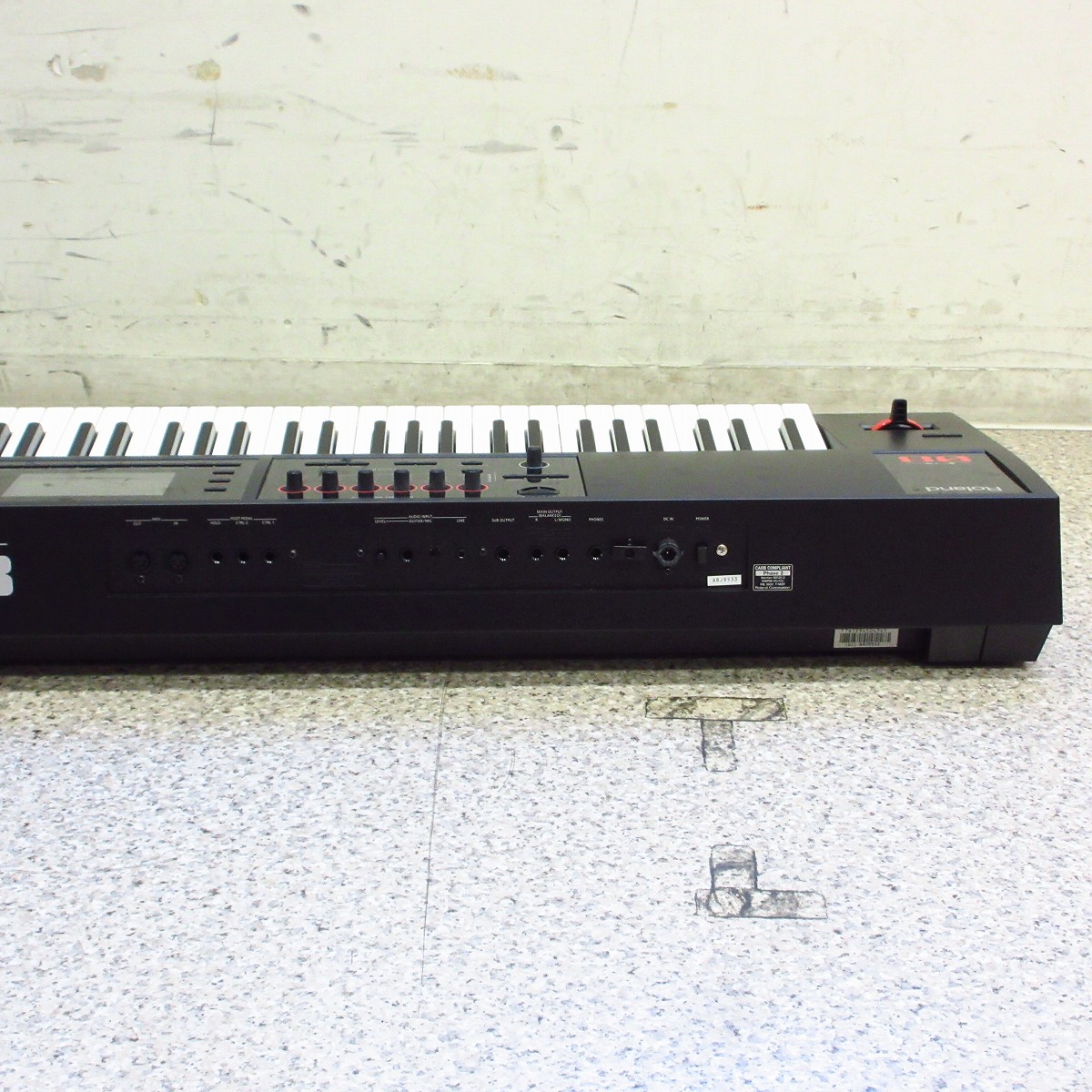 【送料込み】Roland FA-08 シンセサイザー　88鍵 ROLAND FA-08 ワークステーションシンセサイザー 88鍵盤 送料