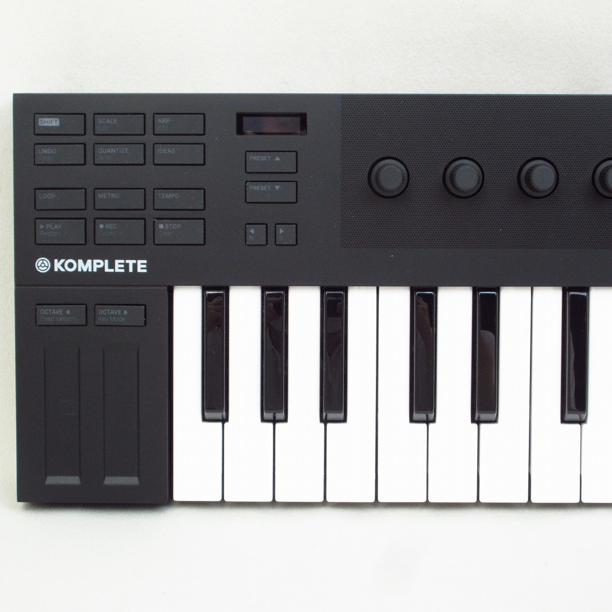 中古】NATIVE INSTRUMENTS / KOMPLETE KONTROL M32 コンパクトな