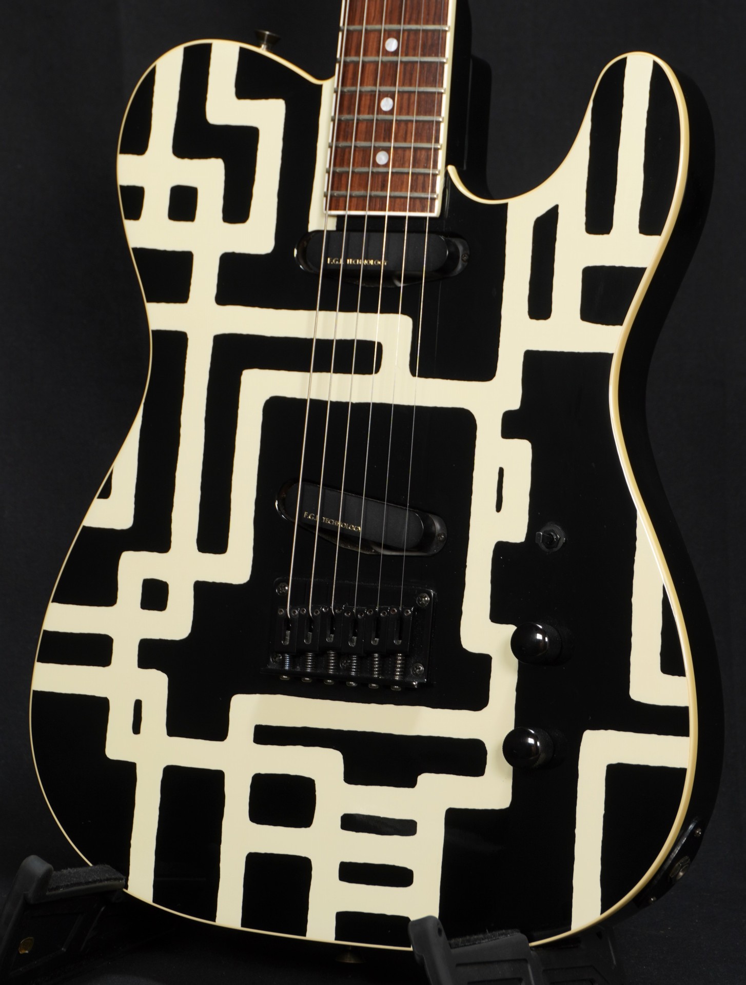 【しょうご】 FERNANDES TE-95HT 新品・未使用】FERNANDES TE-95HT 布袋モデル ギター - メルカリ