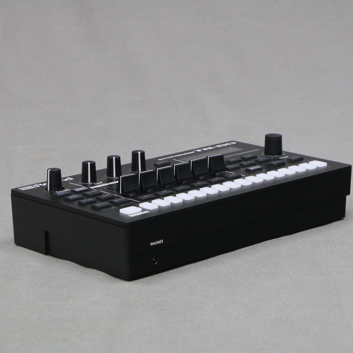 も*す様 Roland TR-6S シンセサイザー ケース説明書付き、赤白ケーブ も*す様 Roland TR-6S シンセサイザー ケース説明書付き、赤白ケーブ