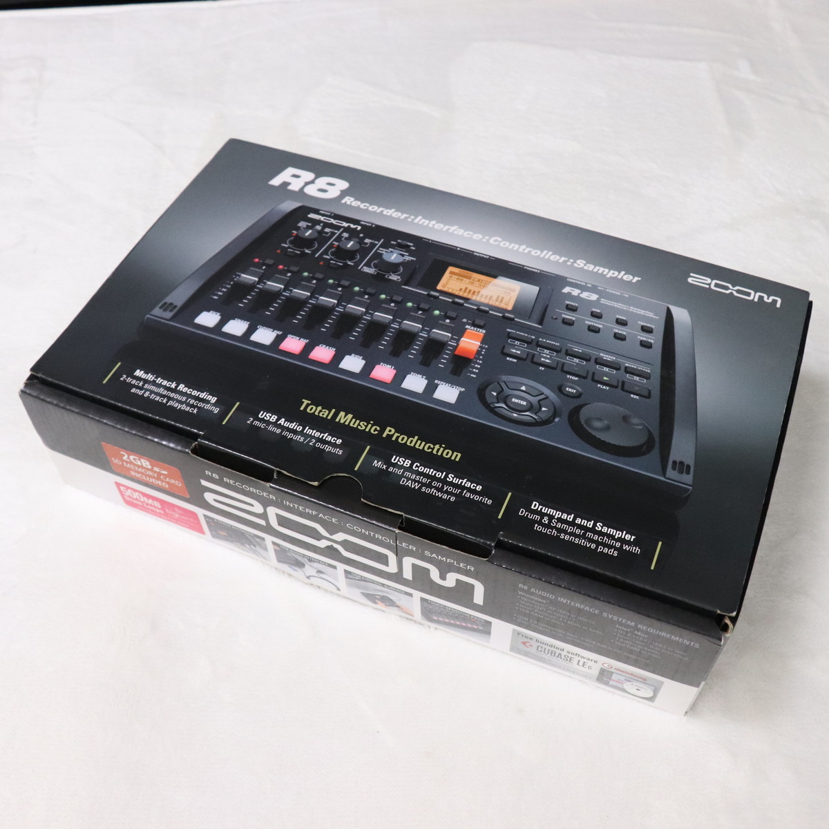 ZOOM R8 デジタル　新品未使用 ZOOM