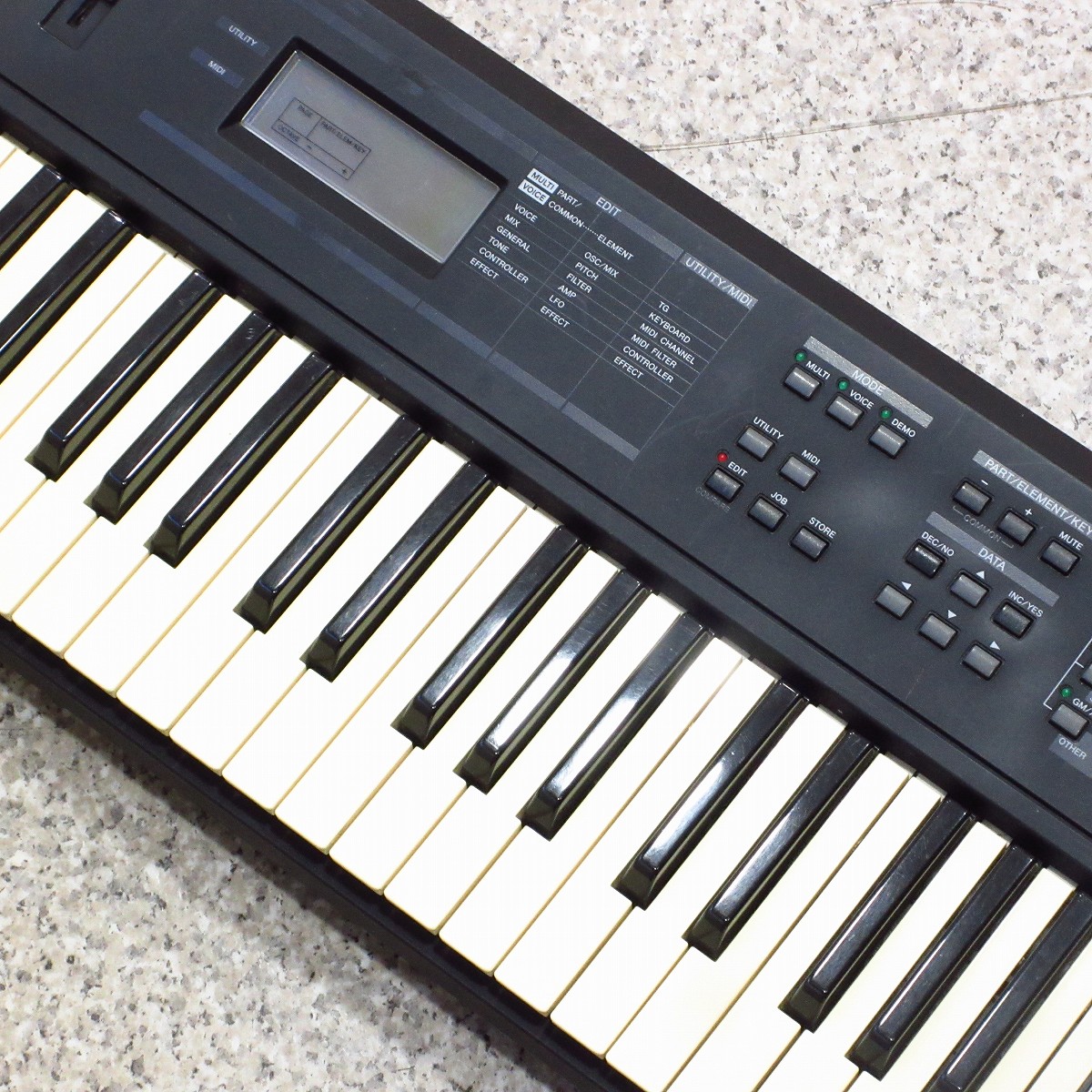 YAMAHA S03　ヤマハ シンセサイザー Amazon | YAMAHA ミュージックシンセサイザー [S03