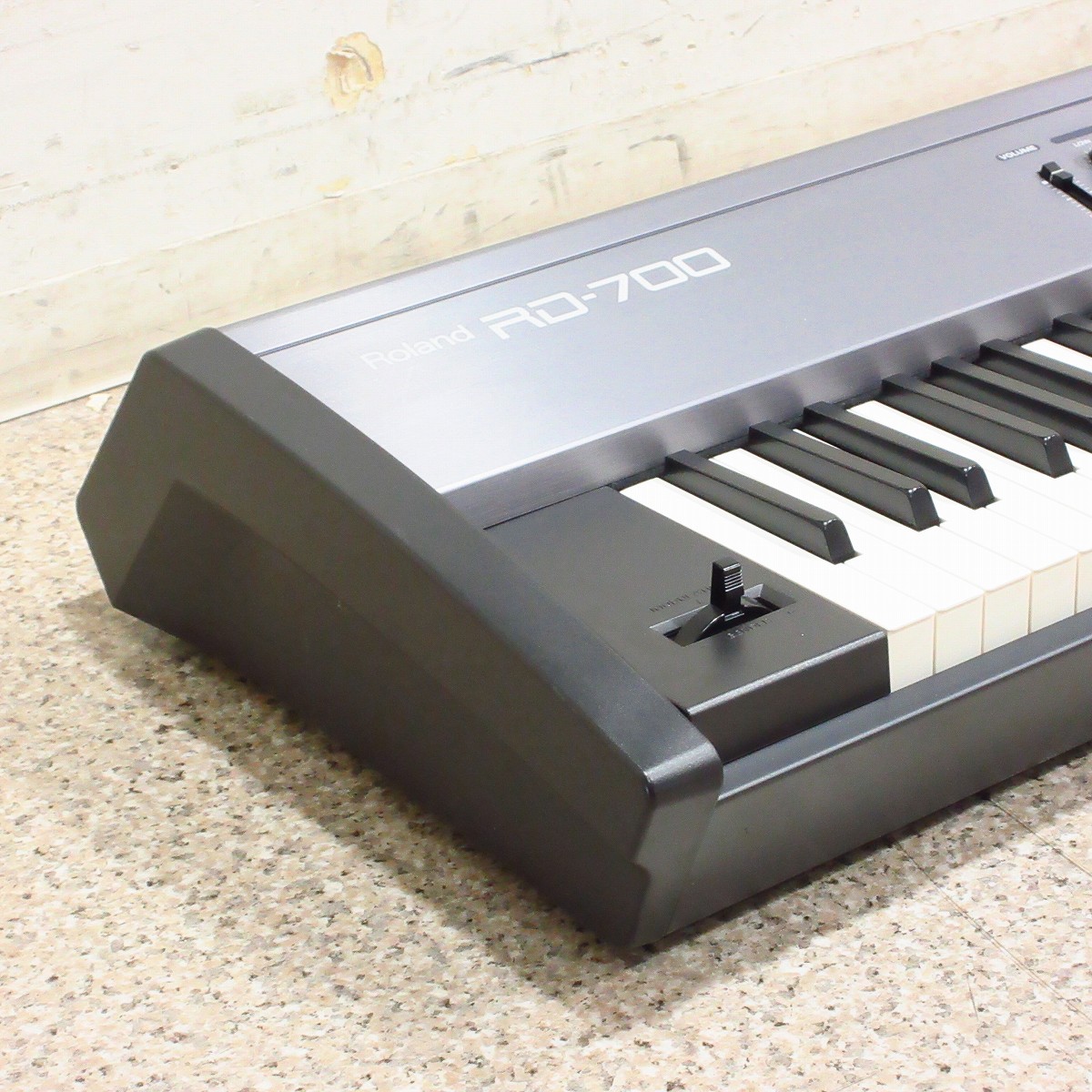 中古】Roland / RD-700 -ハードケース付- 