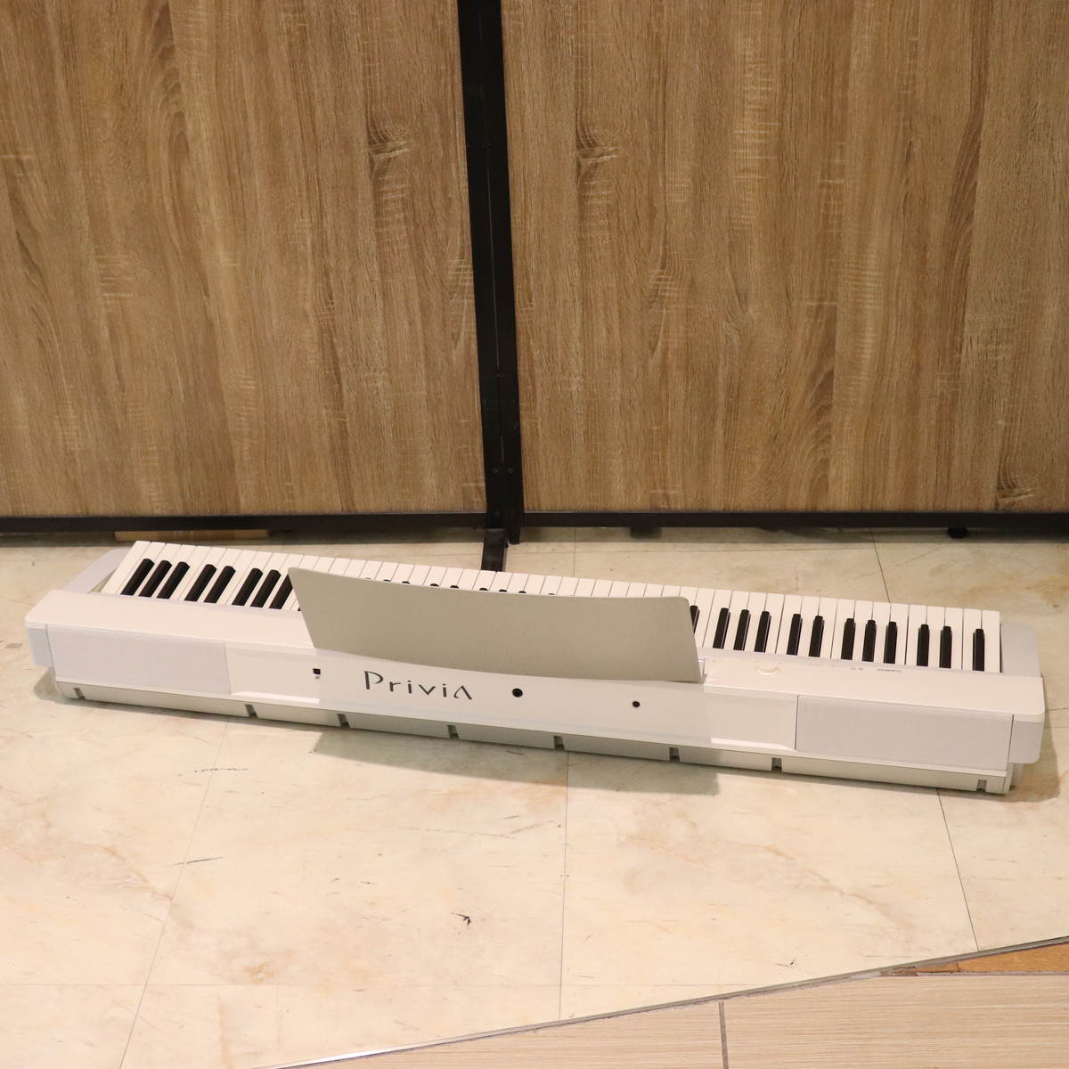 【大阪引き取り限定】CASIO 電子ピアノ Privia PX-135 大阪引き取り限定】CASIO 電子ピアノ Privia PX-135 - メルカリ