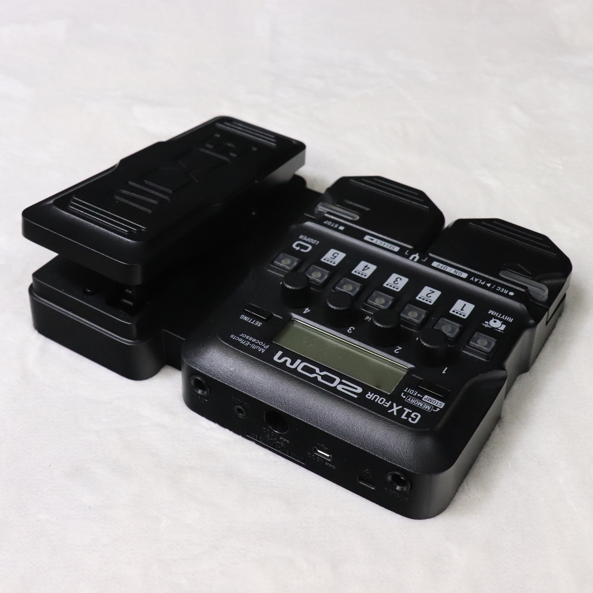 中古】ZOOM / G1X Four Guitar Multi-Effects Processor 【梅田