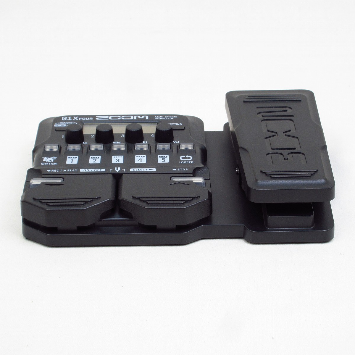 ZOOM G1X FOUR マルチエフェクター 中古品 G1X FOUR 中古】ZOOM / G1X Four Guitar Multi-Effects Processor マルチ
