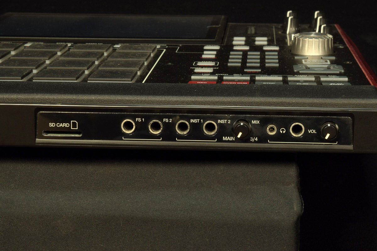AKAI MPC STUDIO 【中古】 AKAI MPC STUDIO [PLR22]【箕面店在庫】 - 中古楽器の販売