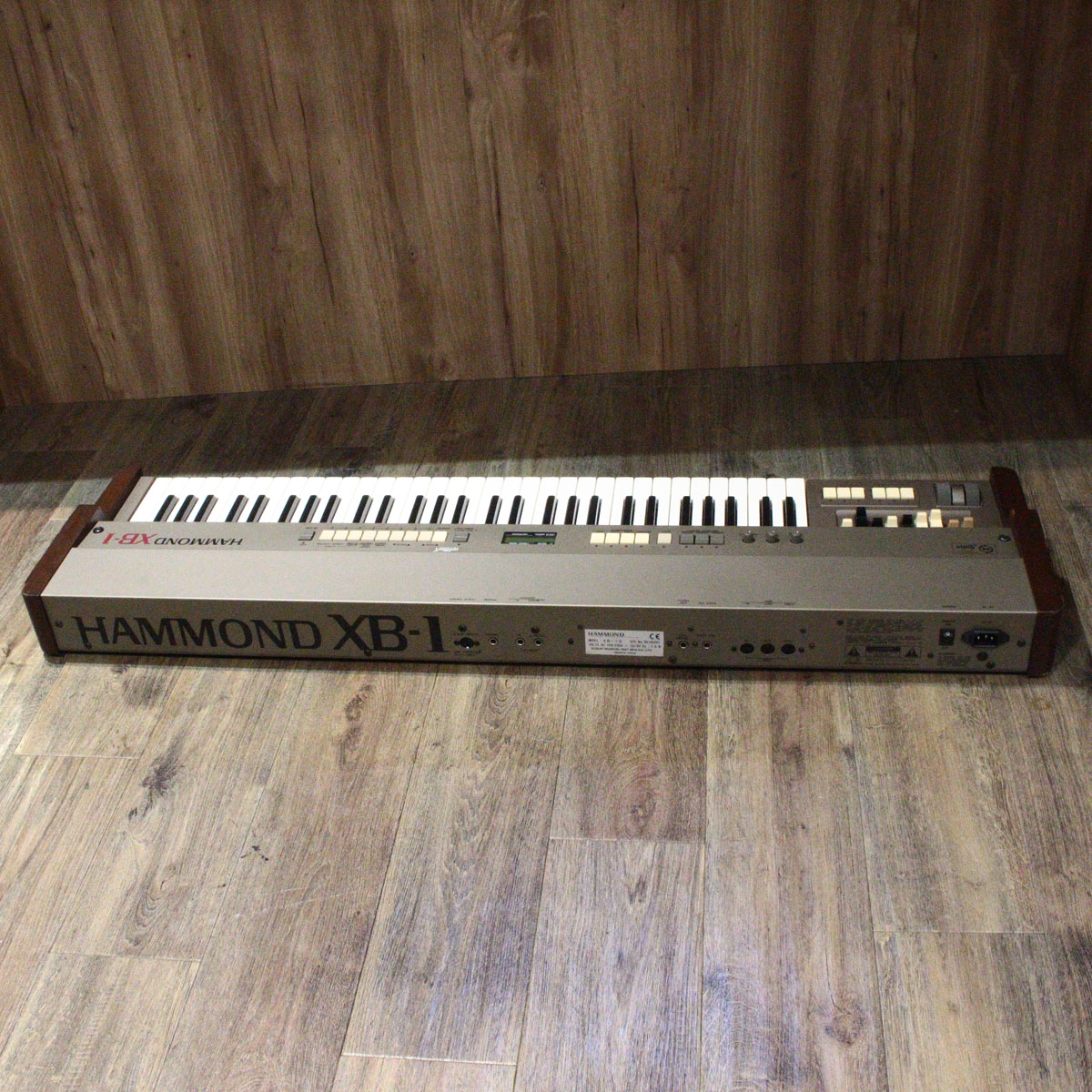 Hammond XB-1 アナログシンセサイザー Hammond XB1