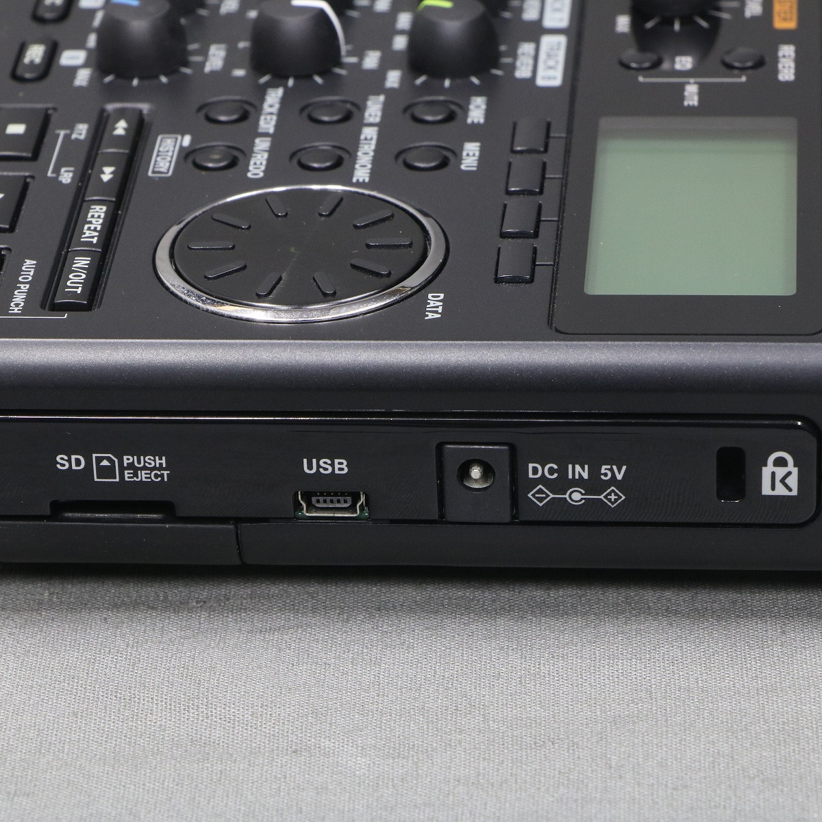 タスカム TASCAM DP-008EX ACアダプター 元箱付き 中古品 タスカム TASCAM DP-008EX ACアダプター 元箱付き 中古品