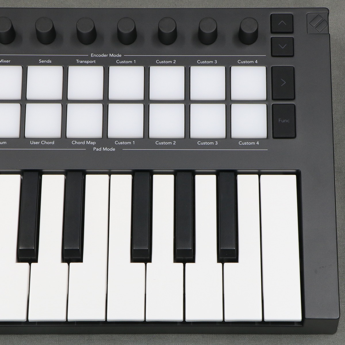Novation Launchkey 25 MK4 ユーザー登録解除済み中古美品 Novation Launchkey 25 MK4 ユーザー登録解除済み中古美品 2025