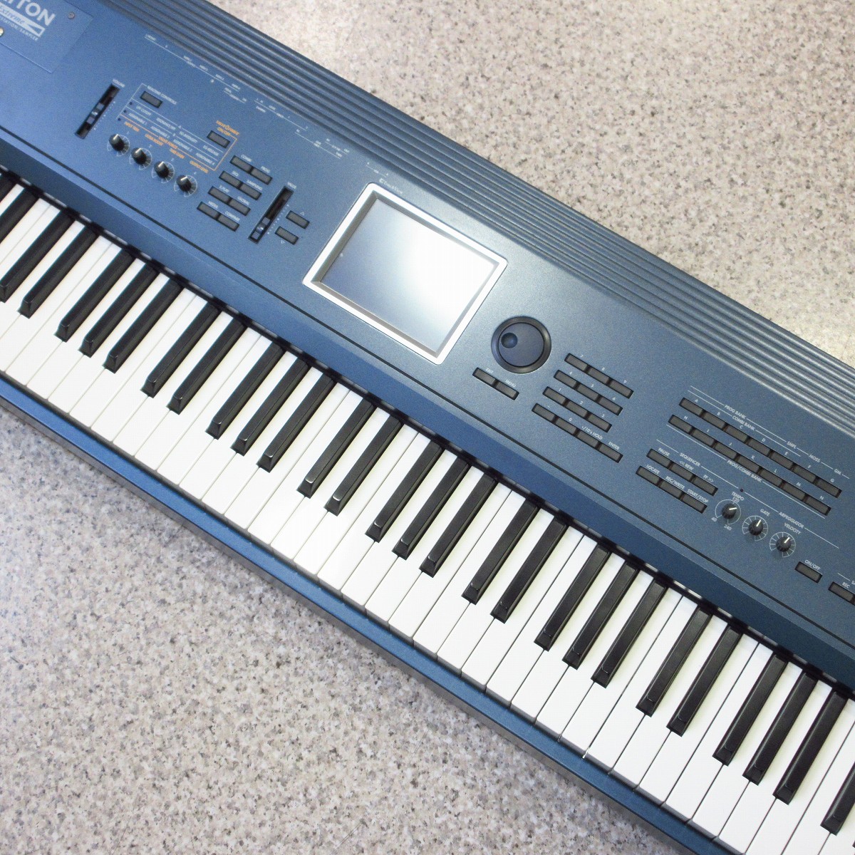 中古】KORG / TRITON Extreme 88-ver1.02-
