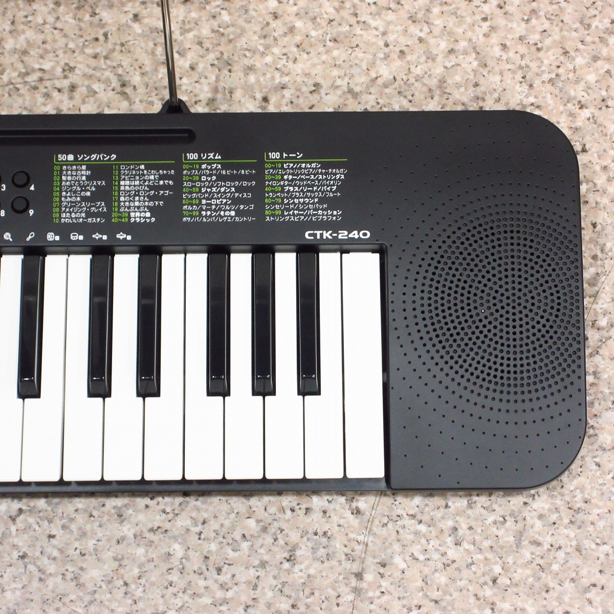 中古】CASIO / CTK-240 スリム&コンパクトボディの49鍵