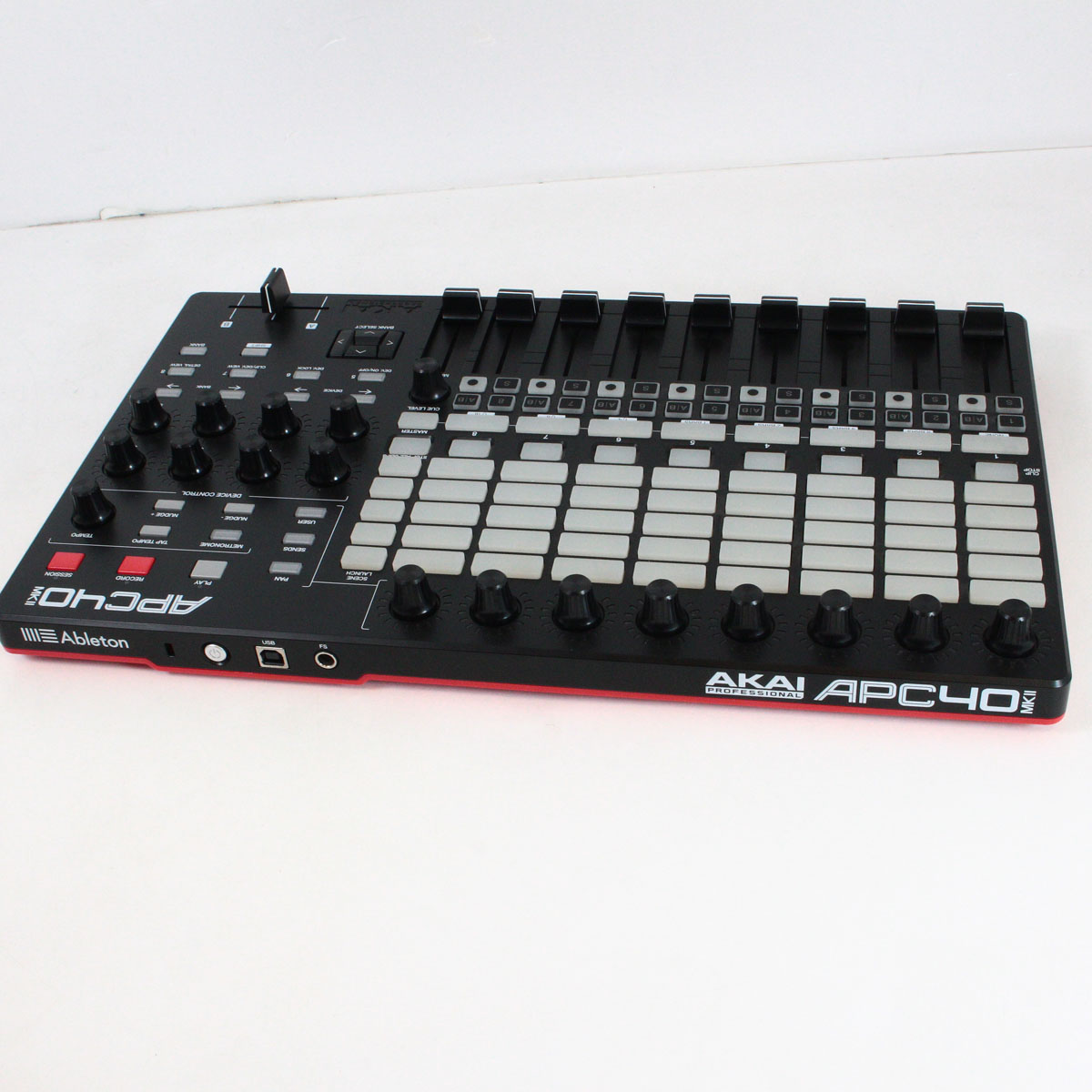 AKAI APC40 MKⅡ　中古　箱無し AKAI APC40 MKⅡ 中古 箱無し AKAI APC40 Ableton controller