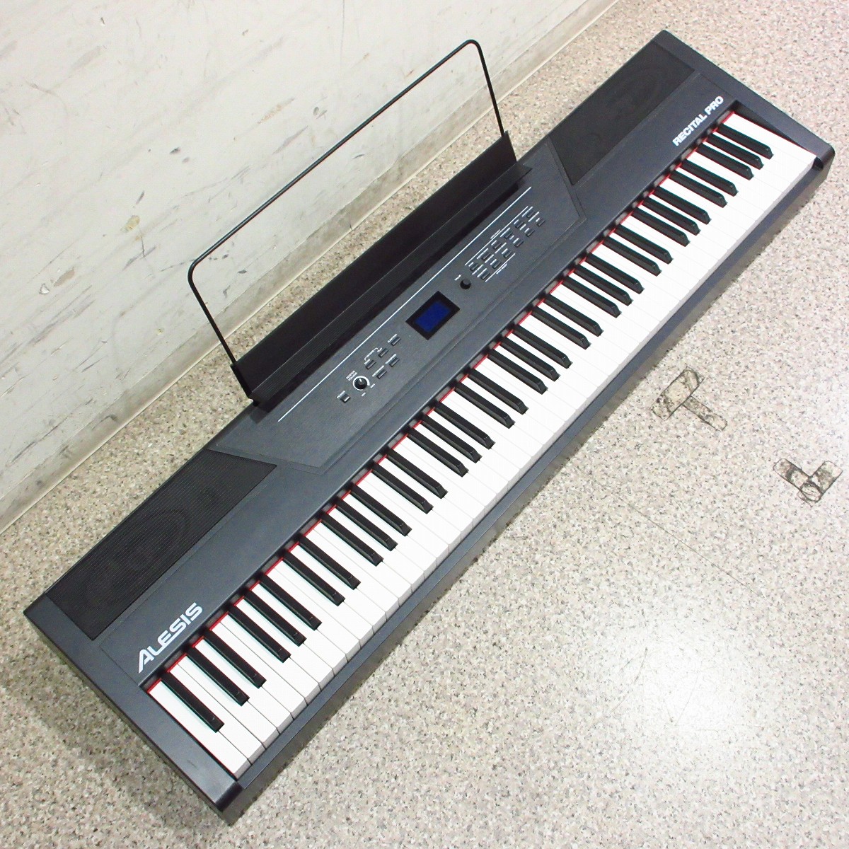 【中古販売】電子ピアノ　ALESIS RECITAL PRO 中古】ALESIS / Recital Pro 88鍵盤ハンマーアクション電子