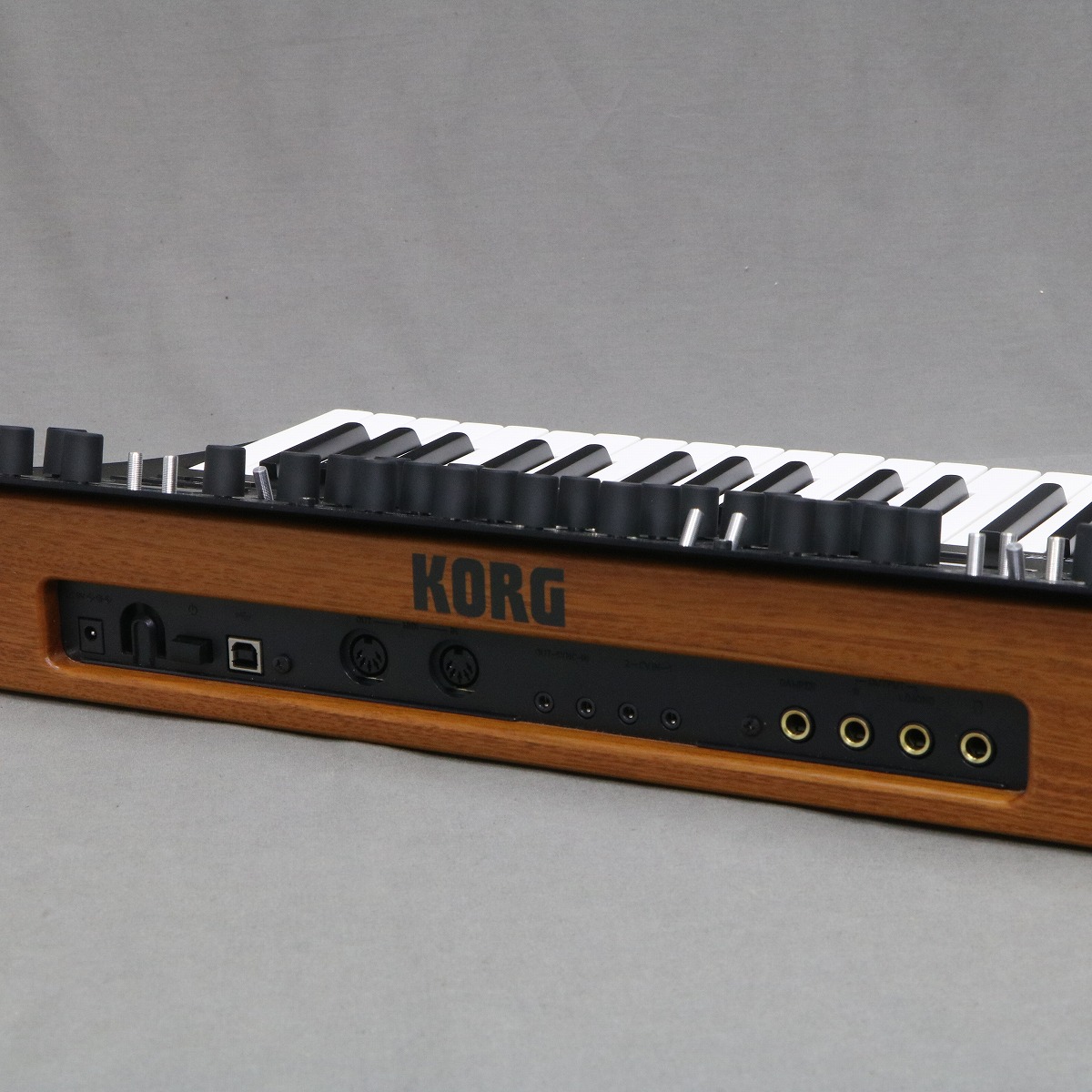 daihujiページ　　　　　　　　　KORG minilogue xd minilogue xd PW - POLYPHONIC ANALOGUE SYNTHESIZER | KORG (Japan)
