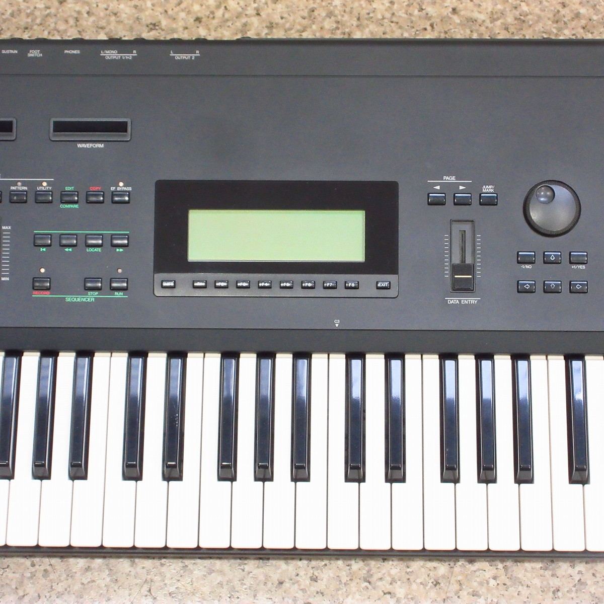 美品 シンセサイザー ヤマハ SY99 76鍵 ワークステーション SY77後継 中古】YAMAHA / SY99 
