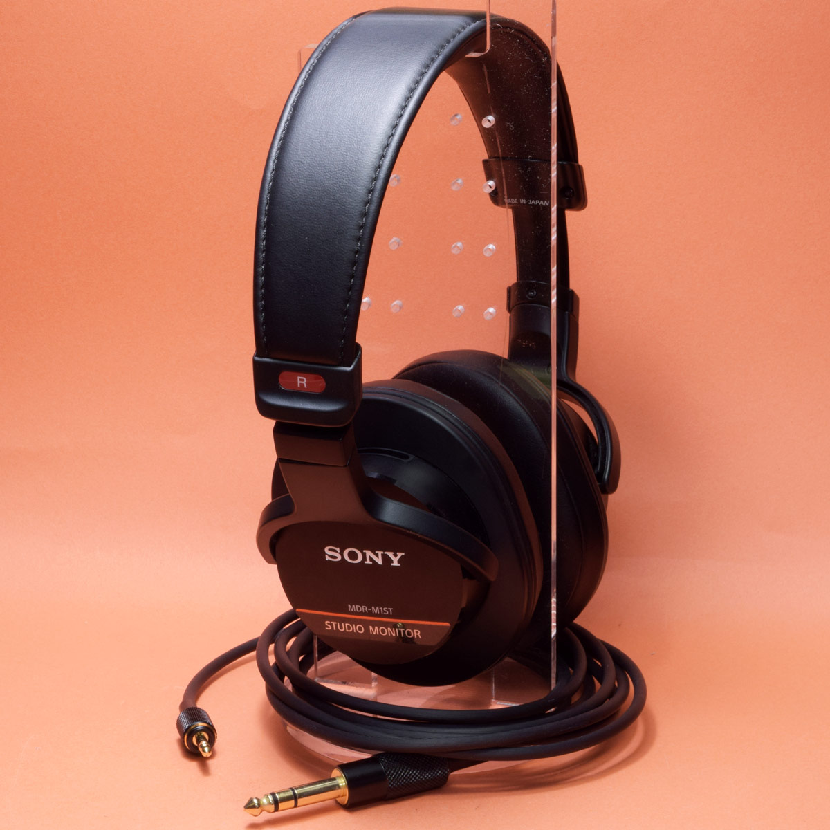 【中古】SONY MDR-M1ST Sony MDR-M1ST Studio Monitor Stereo Headphones – AudioCubes.com