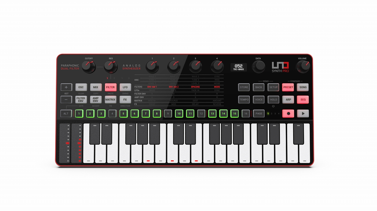 IK Multimedia / UNO Synth Pro Desktop 静電容量式キーボード パラ