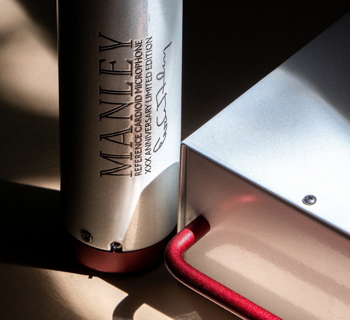 Manley Laboratories マンレイラボラトリーズ / Reference Manley Laboratories マンレイラボラトリーズ / Reference