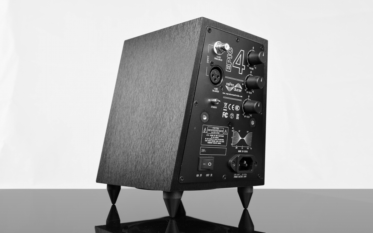 【極美品】reProducer Epic 4 リプロデューサー スピーカー reProducer Audioからアクティブモニタースピーカー 「 Epic 4