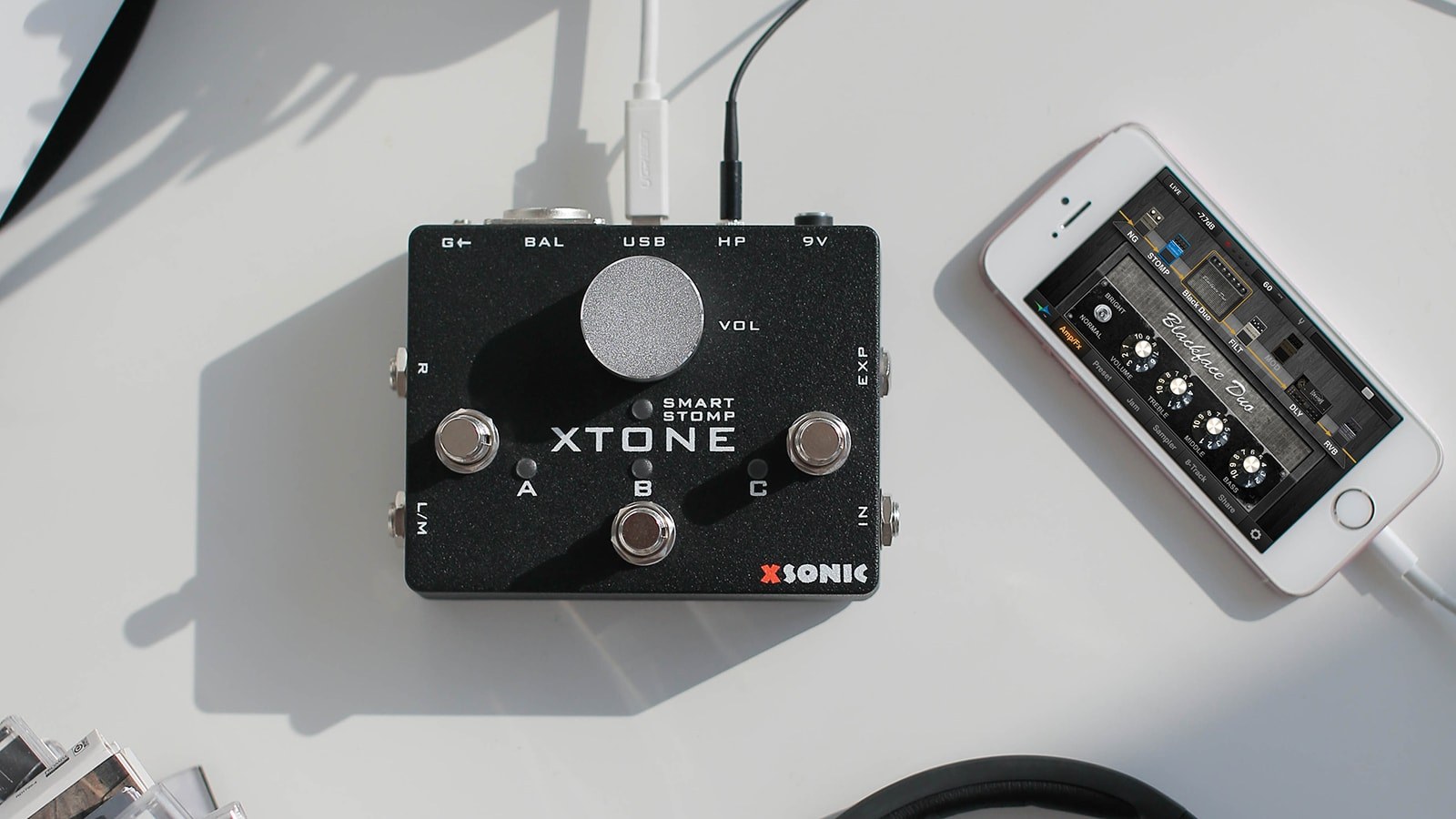 XSONIC / XTONE ペダル型オーディオインターフェイス