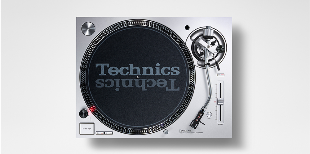 Technics / SL-1200MK7-S Silver ダイレクトドライブターン