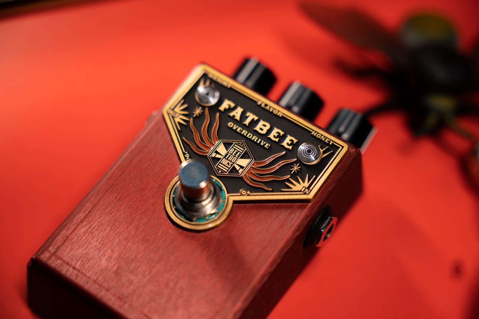 アンプ・エフェクターセール品》Beetronics / FATBEE Fattest