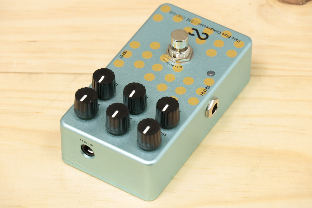 ギター One Control Pale Blue Compressor One Control Pale Blue Compressor – United States