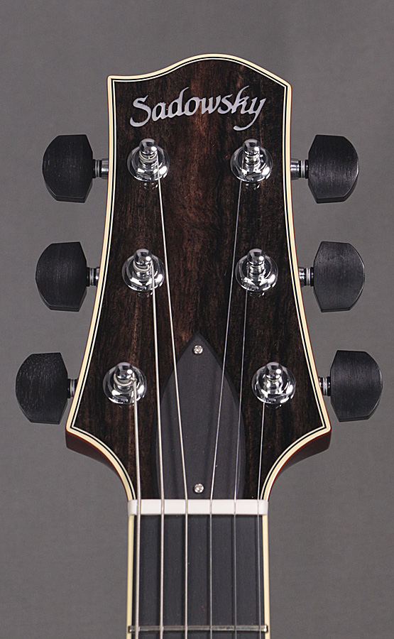 Sadowsky / Semi Hollow Model Violin Burst | イシバシ楽器