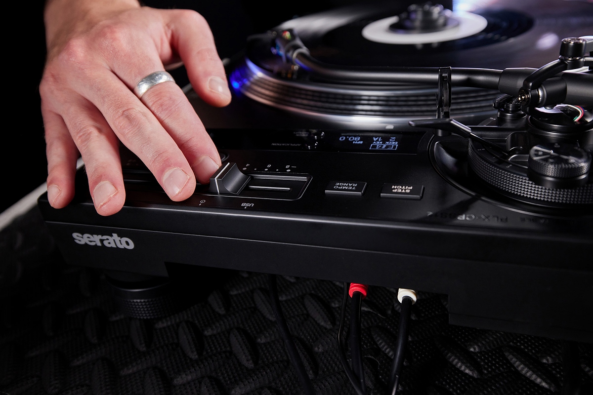 Pioneer DJ PLX-CRSS12 ハイブリットターンテーブル [Serato DJ