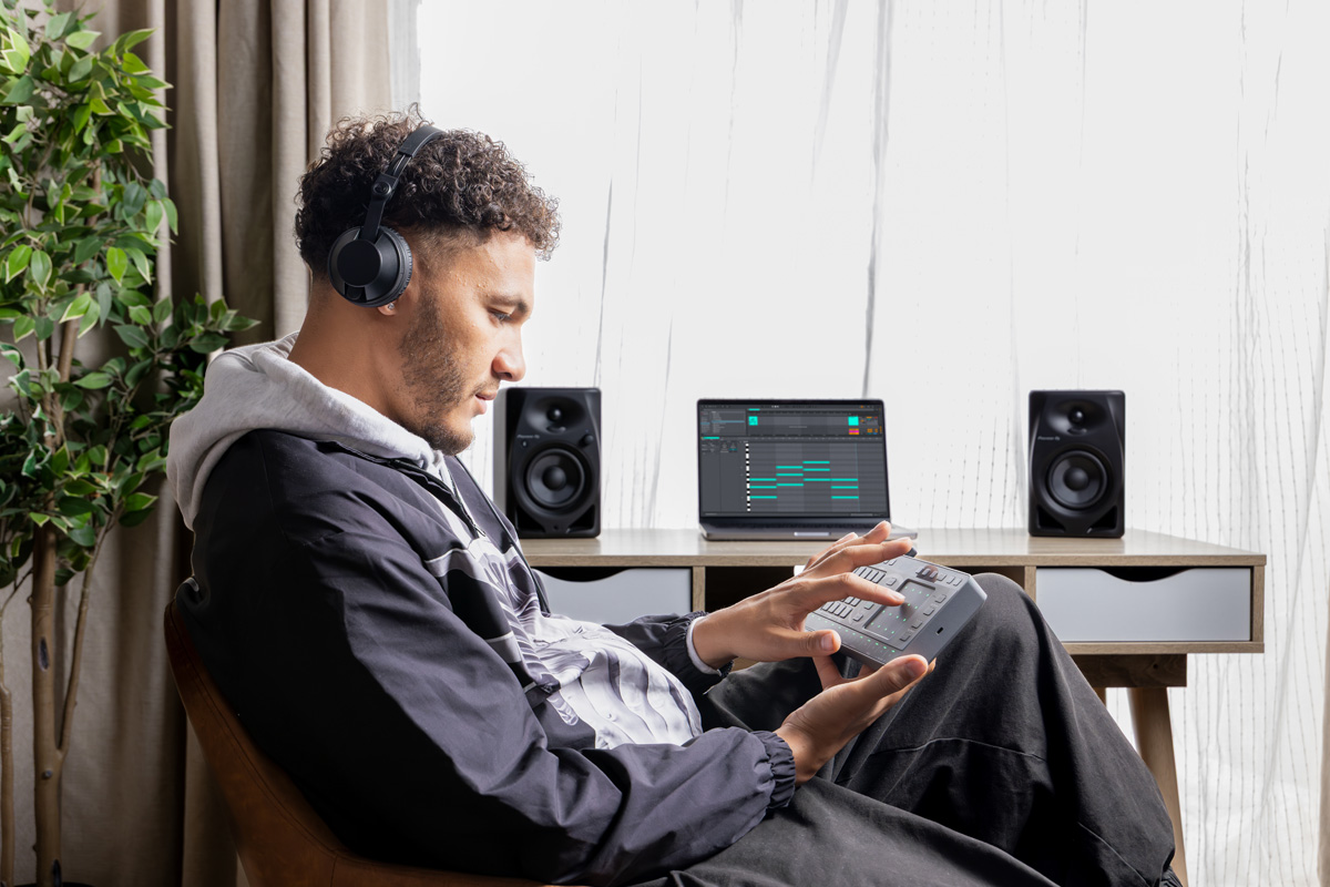 Chordcat　新品未使用、未開封 AlphaTheta Chordcat発表 - コード進行を自動提案する作曲特化型