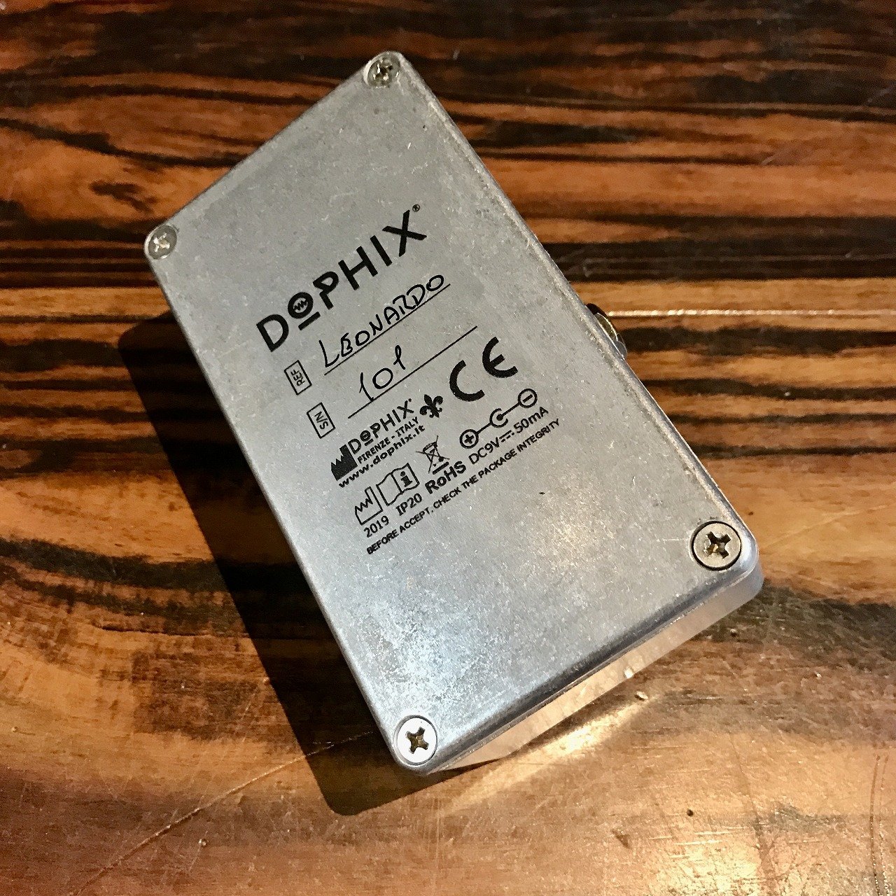 《アンプ・エフェクターセール品》DOPHIX / LEONARDO コンプレッサー リミッター