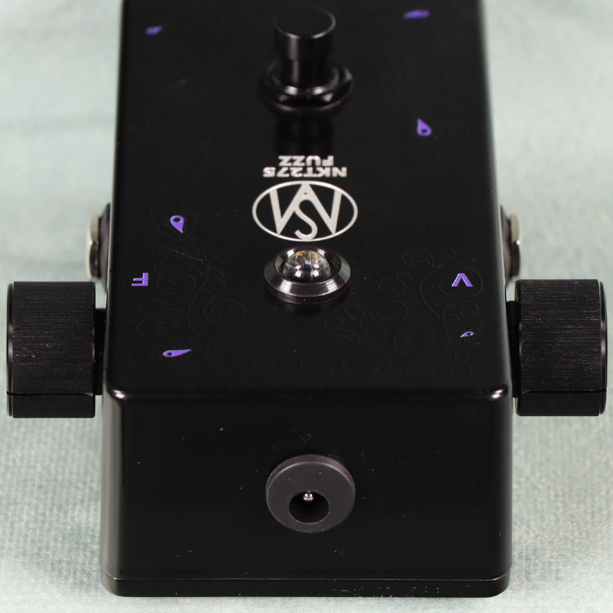 SM Limited Edition All Black Red Dot NKT275 SM Fuzz Pedal