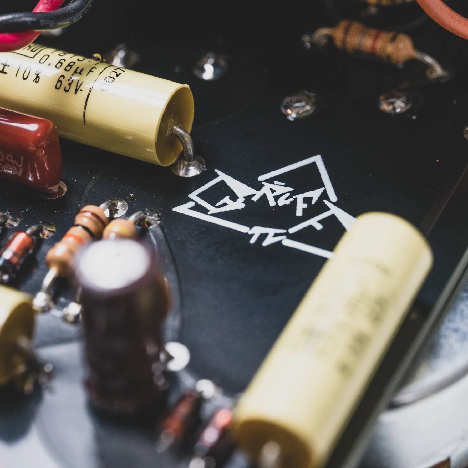アンプ・エフェクターセール品》RoShi Pedals / GRUFF result アンプ・エフェクターセール品》RoShi Pedals / GRUFF result