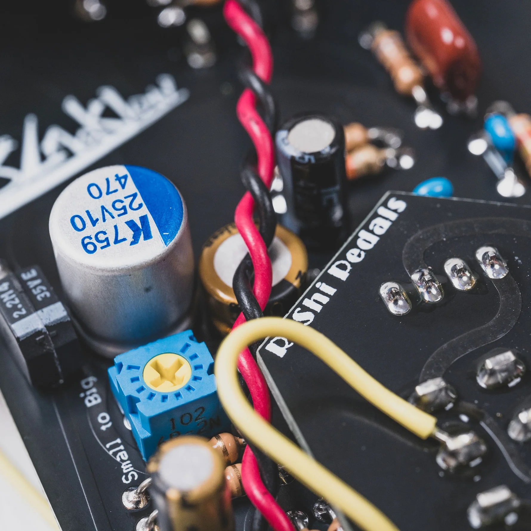 RoShi Pedals / Blacklon ロシペダルズ | イシバシ楽器