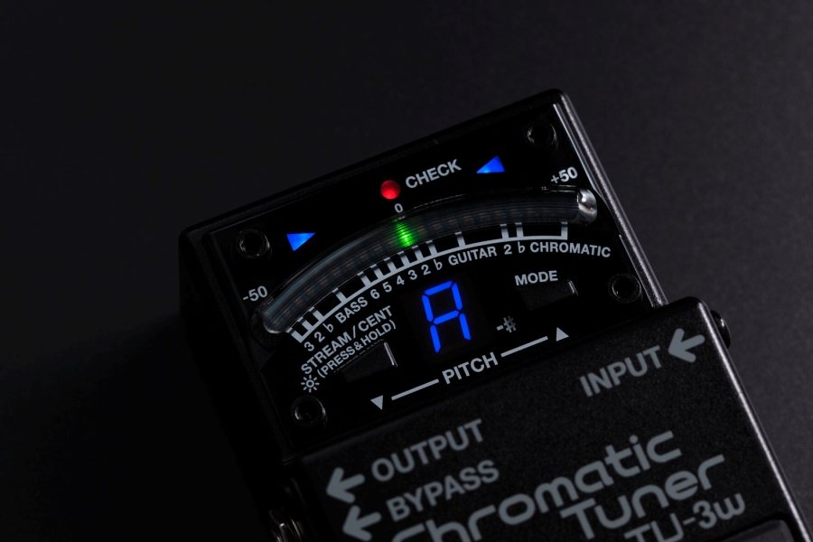BOSS / TU-3W Chromatic Tuner技 WAZA CRAFT Made in Japan 日本 BOSS / TU-3W Chromatic Tuner技 WAZA CRAFT Made in Japan 日本