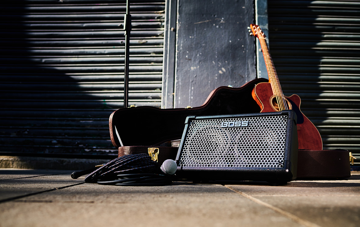 BOSS / CUBE Street II Battery-Powered Stereo Amplifier Black BOSS / CUBE Street II Battery-Powered Stereo Amplifier Black