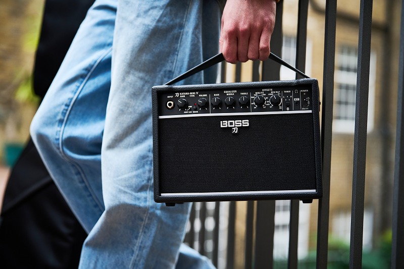 BOSS / KATANA-MINI X Guitar Amplifier KTN-MINI X ボス 10W 10