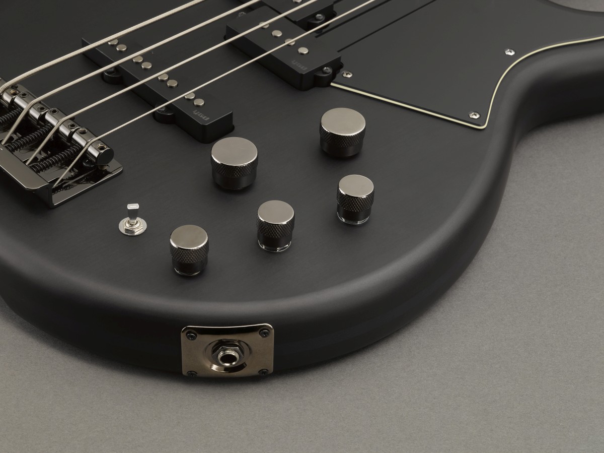 YAMAHA / BB734A マットトランスルーセントブラック（MTBL