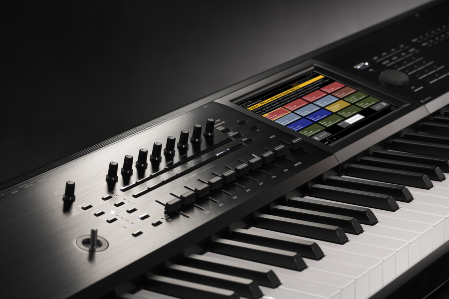 美品 KORG KRONOS2-88 シンセサイザ KORG KRONOS2 88鍵盤 フラグシップ ワークステーション