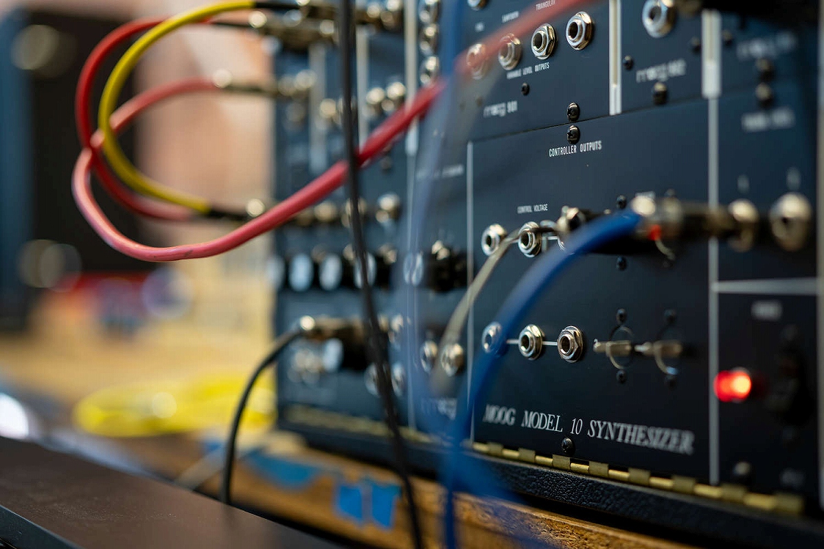 moog モーグ / Model 10 モジュラー・シンセサイザー | イシバシ楽器
