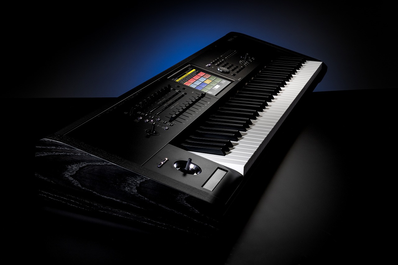 Y454 KORG X5D ミュージックシンセサイザー 61鍵盤 236音色 KORG X5D MUSIC SYNTHESIZER シンセサイザー 音響機材