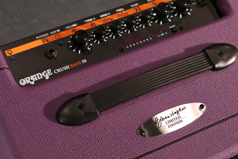 ORANGE CRUSH BASS 50 ベース用アンプ ！ Amazon.com: Orange Glenn Hughes Crush Bass 50 1x12 inch 50