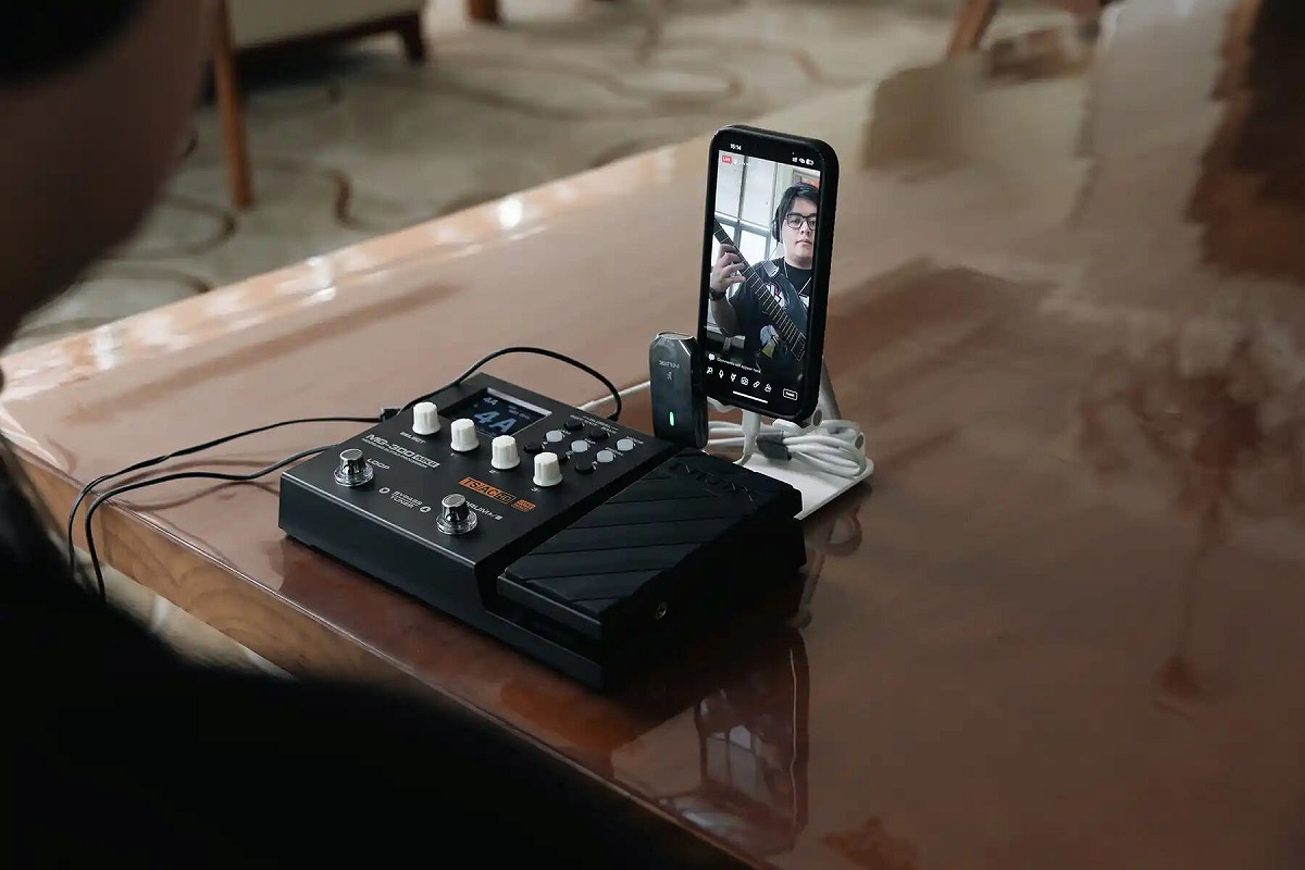 NUX / MG-300 MKII Modeling Guitar Processor ニューエックス