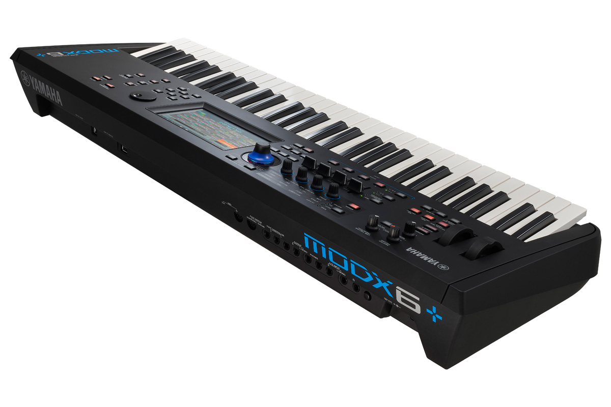 YAMAHA MOXF6 シンセサイザー 61鍵 フットペダル付 YAMAHA MOXF6 シンセサイザー 61鍵 フットペダル付