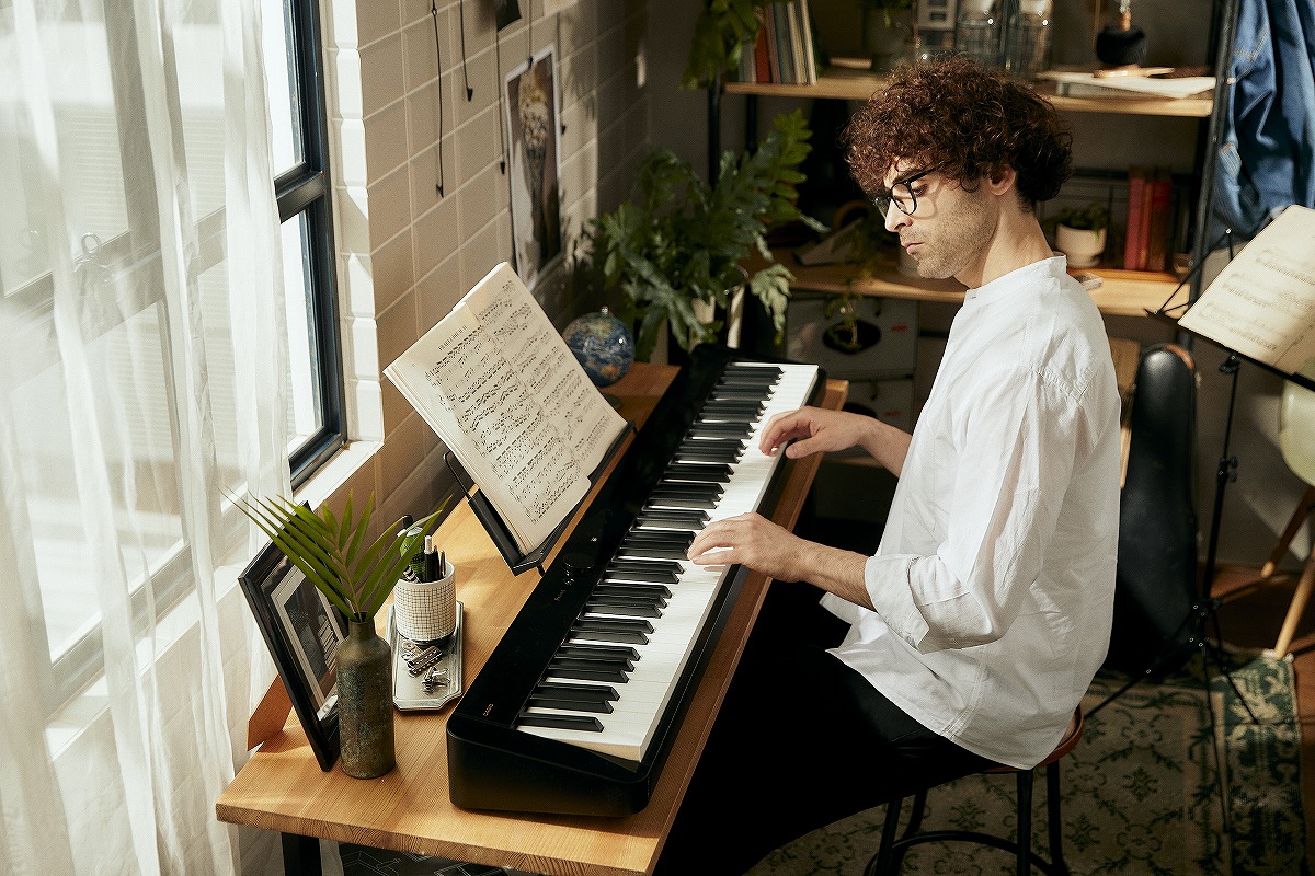CASIO 高低自在椅子 黒 ブラック 新品未使用 ピアノ 電子ピアノ 美品】カシオ電子ピアノ椅子 高低自在CB-30BK(黒) - メルカリ