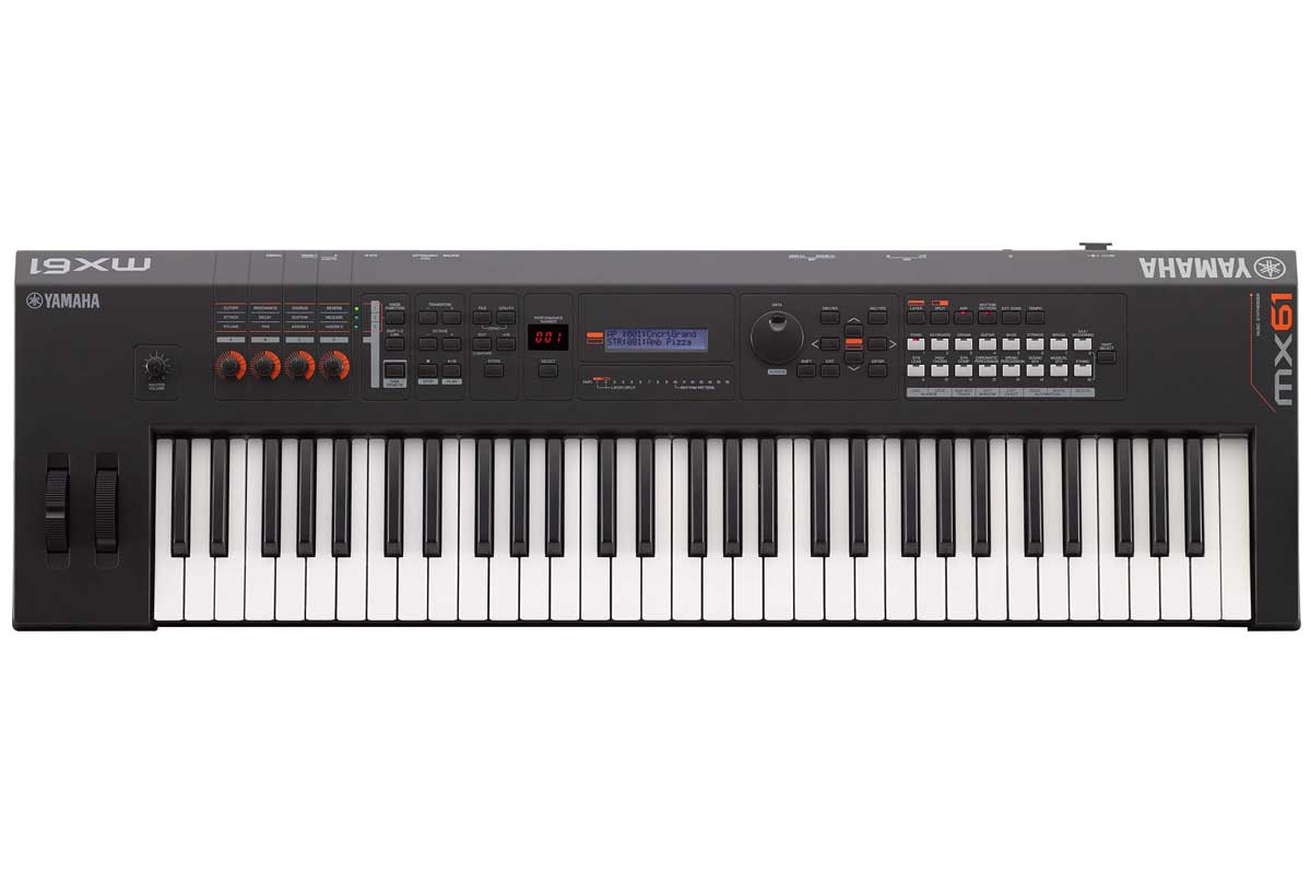 【美品】YAMAHA MX61 シンセサイザー 専用ケース付き Amazon.co.jp: YAMAHA ヤマハ / MX61【専用ケース(ネイビー