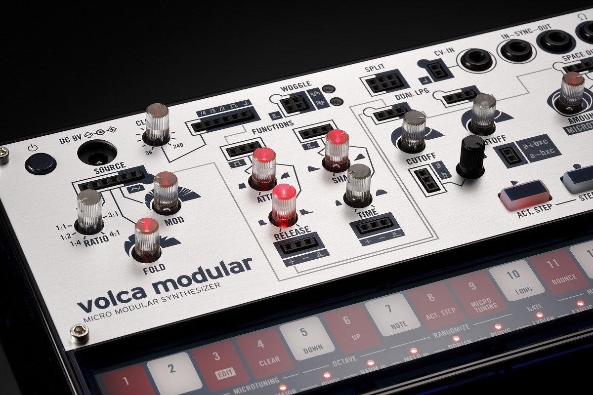 KORG volca modular シンセサイザー ACアダプタ付 KORG volca modular + ACアダプター KA350 セット モジュラー