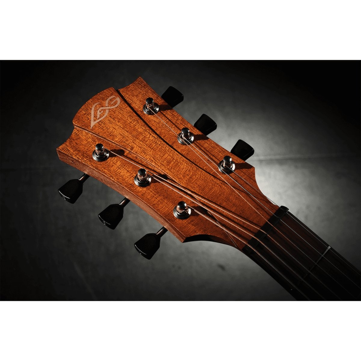 アキノリ　LAG guitars Tramontane T70D Lag Guitars Tramontane T70D Dreadnought Acoustic Guitar