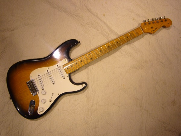  [file.16] 1954-1955 Fender Stratocaster Sunburst